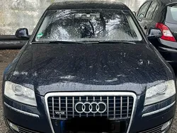 Blau Gebraucht 2009 Audi A8 Limousine | 8.000 €