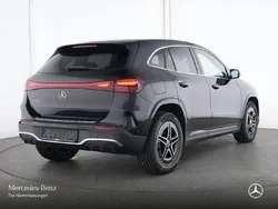 Kosmosschwarz Gebraucht 2024 Mercedes EQA250 Advanced SUV | 37.890 € (Teuer)