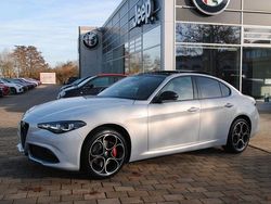 Silber Neu 2025 Alfa Romeo Giulia Veloce Limousine | 62.980 € (Teuer)