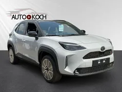Grau Neu 2025 Toyota Yaris Cross Sport SUV | 33.840 €