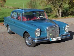 335 Gebraucht 1965 Mercedes W111 SE Limousine | 26.900 €