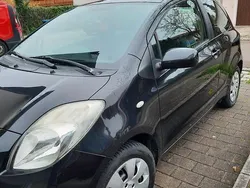 Schwarz Gebraucht 2008 Toyota Yaris Team Limousine | 1.990 € (Guter Preis)