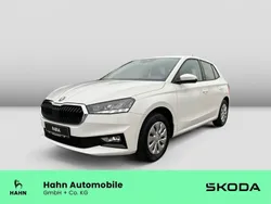 Weiß Neu 2025 Skoda Fabia Selection Limousine | 17.890 € (Guter Preis)