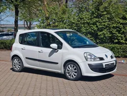 Silber Gebraucht 2013 Renault Modus Van / Kleinbus | 4.200 € (Fairer Preis)