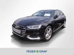 Brillantschwarz Gebraucht 2022 Audi A4 Ambiente Kombi | 22.940 € (Superpreis)