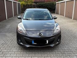 Grau Gebraucht 2013 Mazda 3 Prime-Line Limousine | 5.500 € (Etwas zu teuer)