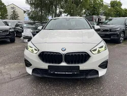 Weiß Gebraucht 2022 BMW 216 Coupé | 19.950 € (Guter Preis)