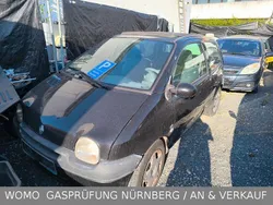 Blau Gebraucht 2004 Renault Twingo Kleinwagen | 1.499 €