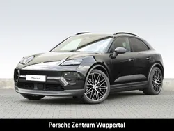 Tiefschwarzmetallic Gebraucht 2024 Porsche Macan SUV | 93.900 € (Etwas zu teuer)