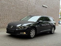 Schwarz Gebraucht 2019 VW Passat Trendline Kombi | 15.999 € (Superpreis)
