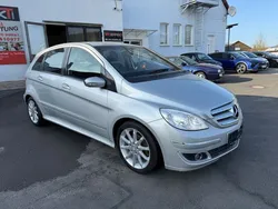Mercedes B200