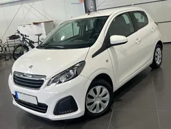 Weiß Gebraucht 2020 Peugeot 108 Active Kleinwagen | 8.495 € (Fairer Preis)