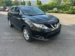 Schwarz Gebraucht 2014 Nissan Qashqai Acenta SUV | 7.850 € (Fairer Preis)