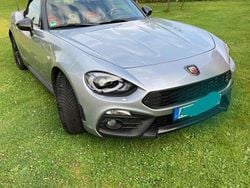 Grau Gebraucht 2019 Abarth 124 Spider Cabrio | 31.000 € (Fairer Preis)
