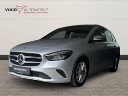Iridium silber metalliclack Gebraucht 2020 Mercedes B180 Van / Kleinbus | 19.470 € (Guter Preis)