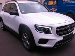 Weiß Gebraucht 2020 Mercedes GLB200 SUV | 25.950 € (Etwas zu teuer)