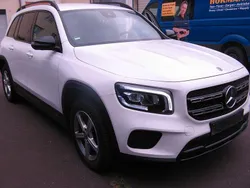 Weiß Gebraucht 2020 Mercedes GLB200 SUV | 27.750 € (Teuer)