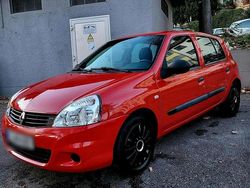 Rot Gebraucht 2009 Renault Clio II Campus Kleinwagen | 3.250 € (Fairer Preis)