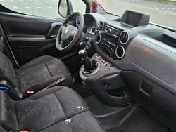 Weiß Gebraucht 2011 Citroën Berlingo Van / Kleinbus | 1.500 € (Superpreis)