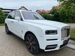 Weiß Gebraucht 2022 Rolls Royce Cullinan SUV | 367.710 €