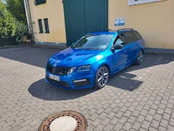 Blau Gebraucht 2019 Skoda Octavia RS Kombi | 21.500 € (Etwas zu teuer)