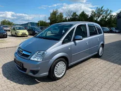 Grau Gebraucht 2009 Opel Meriva Edition Van / Kleinbus | 2.450 € (Guter Preis)