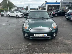 Grün Gebraucht 2009 Mini Cooper D Clubman Kombi | 6.990 € (Etwas zu teuer)