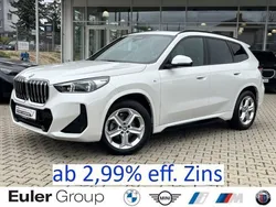 Weiss Gebraucht 2024 BMW X1 Performance SUV | 41.490 € (Fairer Preis)