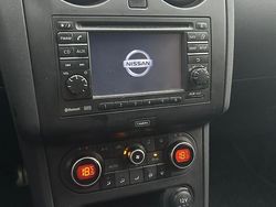 Weiß Gebraucht 2013 Nissan Qashqai SUV | 5.800 €