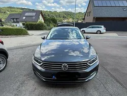 Schwarz Gebraucht 2019 VW Passat Highline Limousine | 13.100 € (Fairer Preis)