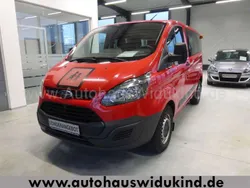 Rot Gebraucht 2014 Ford Transit Custom Van / Kleinbus | 11.490 €