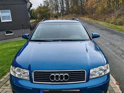 Blau Gebraucht 2003 Audi A4 Kombi | 1.500 € (Superpreis)