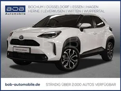 Weiß Gebraucht 2024 Toyota Yaris Cross Team SUV | 24.777 € (Guter Preis)