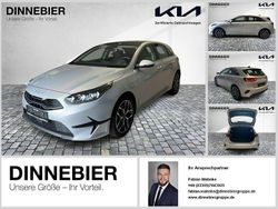 Silber (metallic) Gebraucht 2023 Kia Ceed Spirit Limousine | 25.490 € (Fairer Preis)