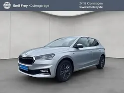 Silber Gebraucht 2024 Skoda Fabia Drive Limousine | 20.480 € (Guter Preis)