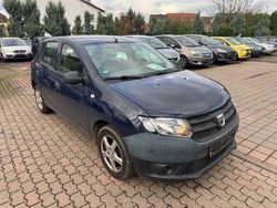 Blau Gebraucht 2015 Dacia Sandero Essentiel Limousine | 1.850 € (Guter Preis)