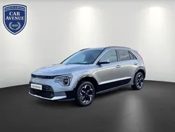 Grau (stahlgrau metallic (grau)) Gebraucht 2023 Kia e-Niro Inspiration SUV | 32.990 € (Fairer Preis)