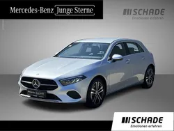 Silber Gebraucht 2024 Mercedes A200 Progressive Limousine | 31.450 € (Fairer Preis)