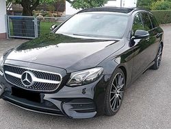 Schwarz Gebraucht 2019 Mercedes E350 AMG Kombi | 29.999 € (Guter Preis)