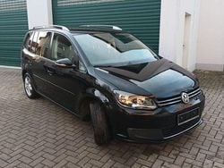 Schwarz Gebraucht 2011 VW Touran Van / Kleinbus | 4.800 € (Guter Preis)