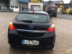 Gebraucht 2006 Opel Astra GTC Cosmo Limousine | 1.500 € (Teuer)