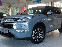 Mondsteingraumetallic Neu 2025 Mitsubishi Outlander P-HEV Plus SUV | 54.140 € (Fairer Preis)