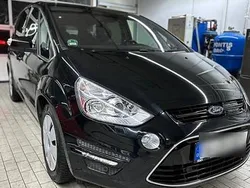 Schwarz Gebraucht 2014 Ford S-MAX S Van / Kleinbus | 10.000 €