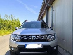 Gebraucht 2017 Dacia Duster Lauréate SUV | 7.000 € (Guter Preis)