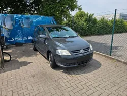 Blau Gebraucht 2008 VW Fox Kleinwagen | 4.500 €