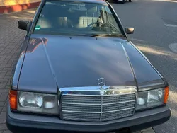 Andere außenfarben Gebraucht 1972 Mercedes 190 Limousine | 7.800 €