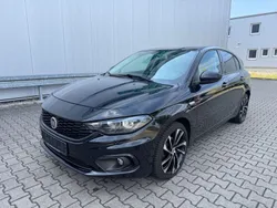 Schwarz Gebraucht 2018 Fiat Tipo S Limousine | 12.500 € (Fairer Preis)
