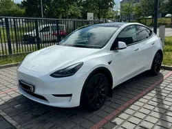 Weiß Gebraucht 2023 Tesla Model Y SUV | 33.500 € (Fairer Preis)