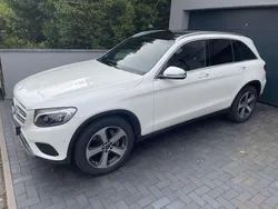 Weiß Gebraucht 2017 Mercedes GLC250 SUV | 29.900 € (Fairer Preis)