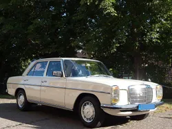 Gebraucht 1974 Mercedes W114 Limousine | 19.950 €
